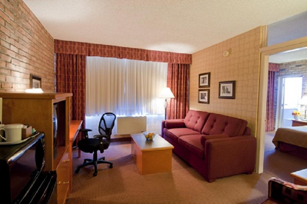 Quality Hotel Downtown-Inn At False Creek Ванкувер Номер фото
